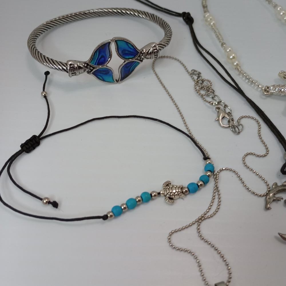 1/4 lb+‎ Jewelry Lot Jar Mixed Beach & Ocean Theme resell, craft or wear - Picture 4 of 16